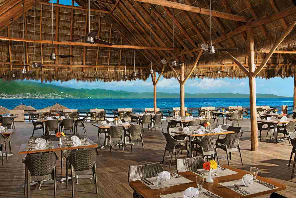 Sunscape Resort & Spa Restaurant World Sunscape Resort & Spa Restaurant World