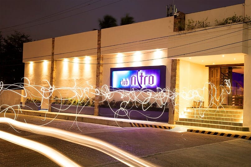 Crown Paradise Club, Night Club crown paradise club, puerto vallarta hotels