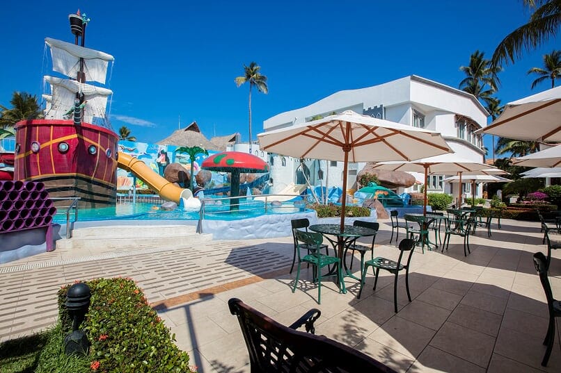 Crown Paradise Club, Aqua Park Hotel crown paradise club, puerto vallarta hotels