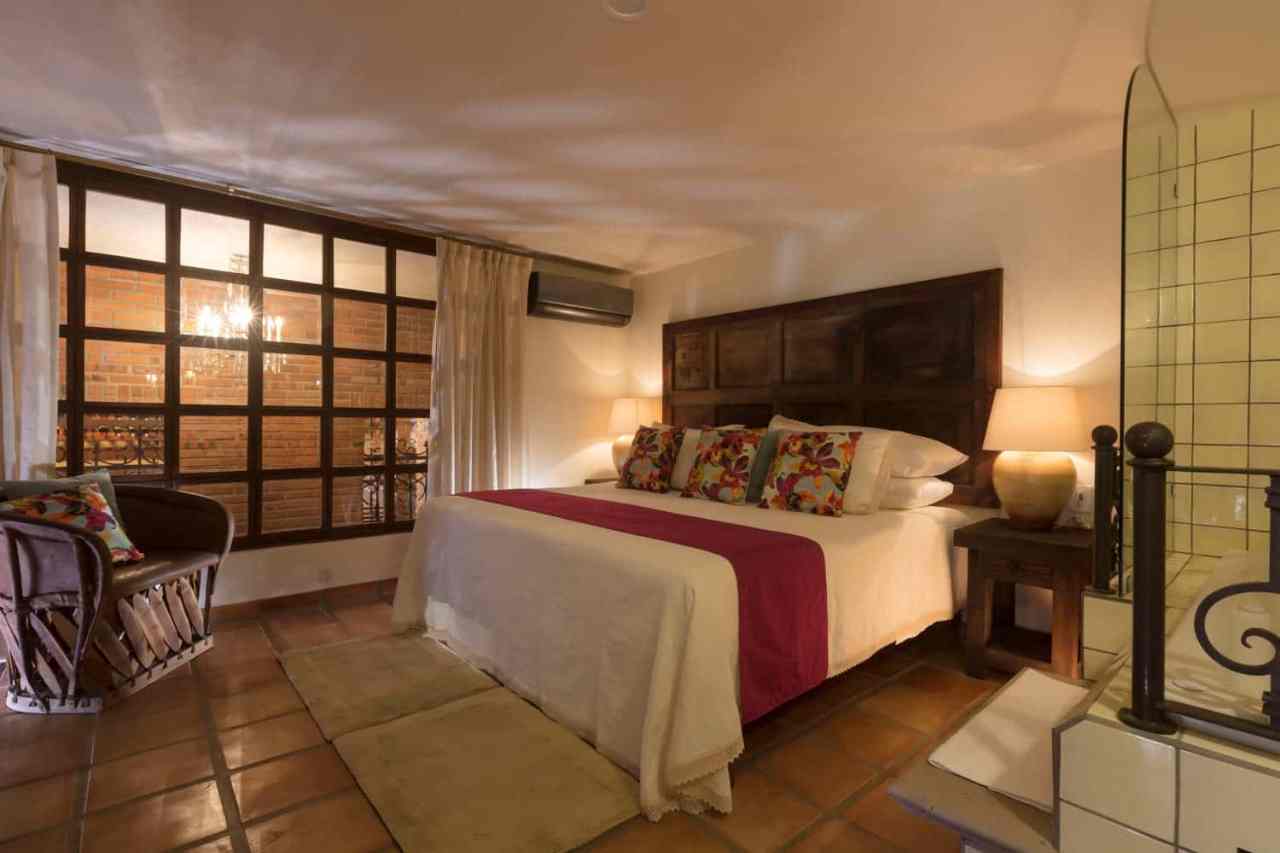 La Casa de Chayo Boutique Hotel King Size Bed La Casa de Chayo Boutique Hotel King Size Bed