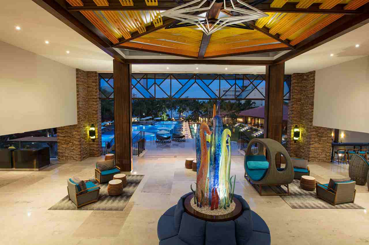Reflect Krystal Grand Lobby Reflect Krystal Grand Lobby